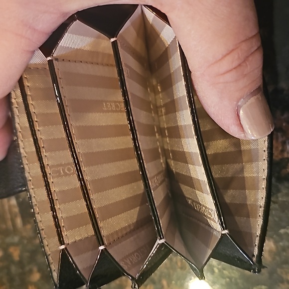 New Victoria's Secret card wallet - Picture 2 of 2